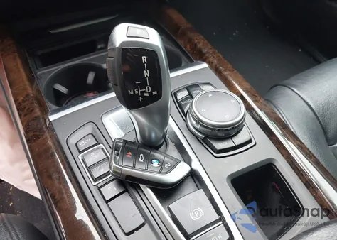 2015 BMW X5 Sdrive35I из США, поврежденный, VIN 5UXKR2C51F0H38028